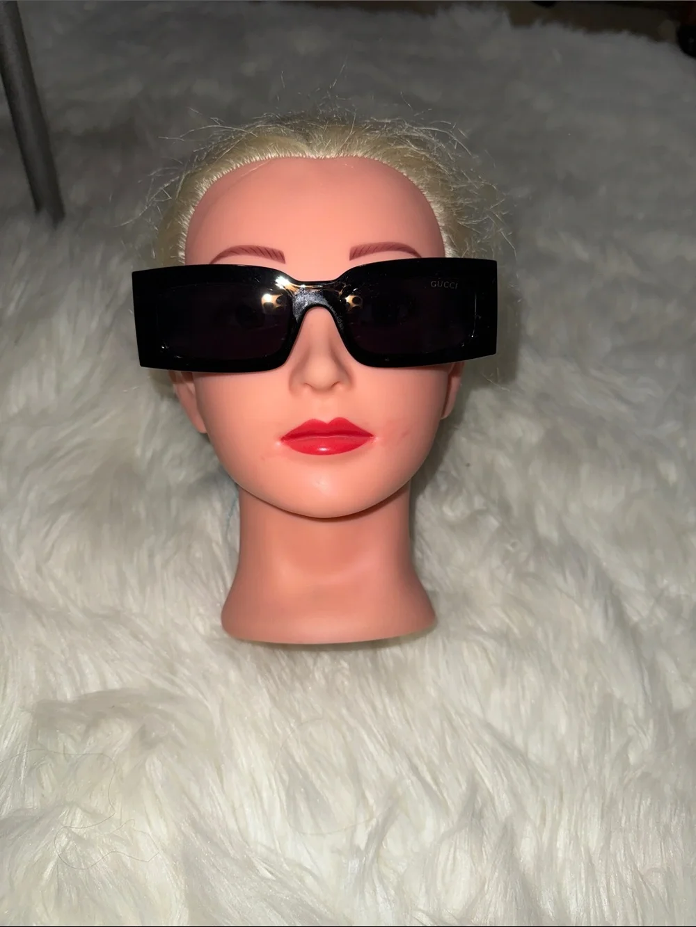 Green & Red Logo-Accent Women's Sunglasses with Black Lenses